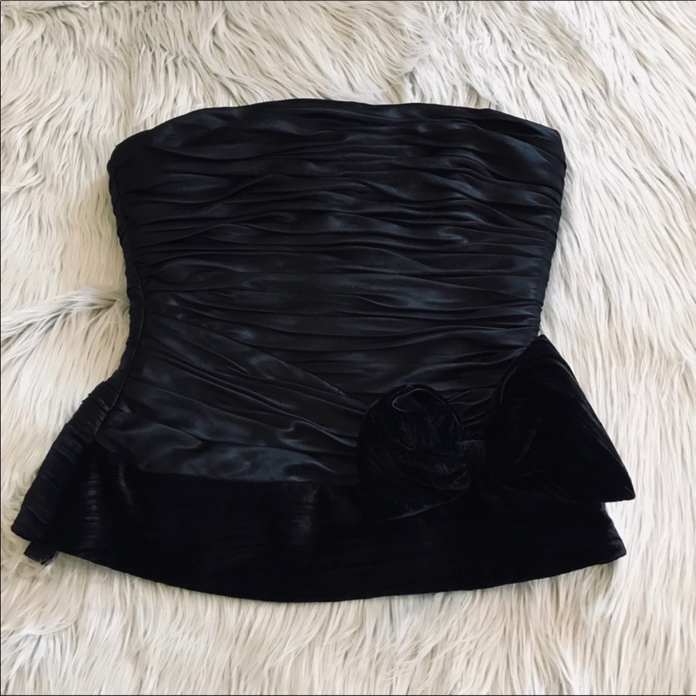 Black satin and velvet corset